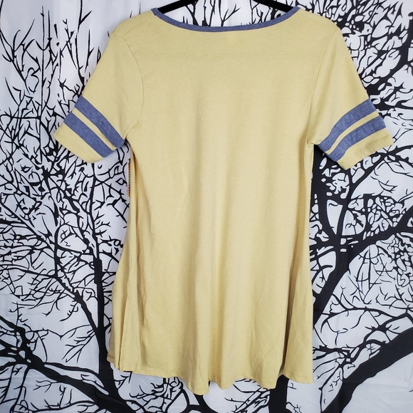4/$25 LuLaRoe Prefect T Top Yellow w Grey Stripes - Picture 6 of 8